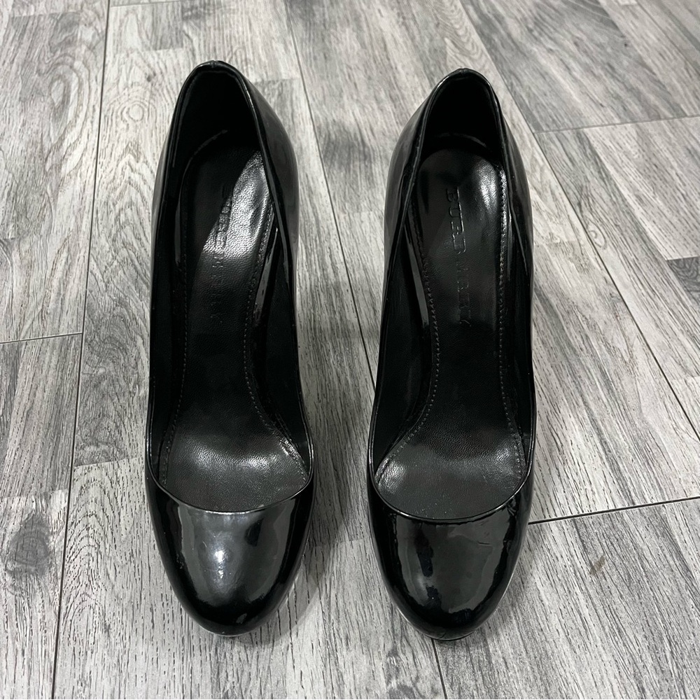 Burberry Black Patent Leather Platform Pumps - Picture 4 of 9